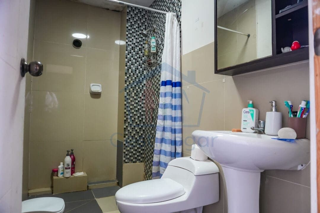 ¡𝐆𝐑𝐀𝐍 𝐎𝐏𝐎𝐑𝐓𝐔𝐍𝐈𝐃𝐀𝐃𝐄𝐍 𝐕𝐄𝐍𝐓𝐀 𝐄𝐃𝐈𝐅𝐈𝐂𝐈𝐎 𝐃𝐄 𝟑 𝐏𝐈𝐒𝐎𝐒 𝐂𝐎𝐍 𝐀𝐙𝐎𝐓𝐄𝐀 𝐘 𝐋𝐎𝐂𝐀𝐋 𝐂𝐎𝐌𝐄𝐑𝐂𝐈𝐀𝐋 𝐄𝐍 𝐏𝐔𝐂𝐀𝐋𝐋𝐏𝐀.