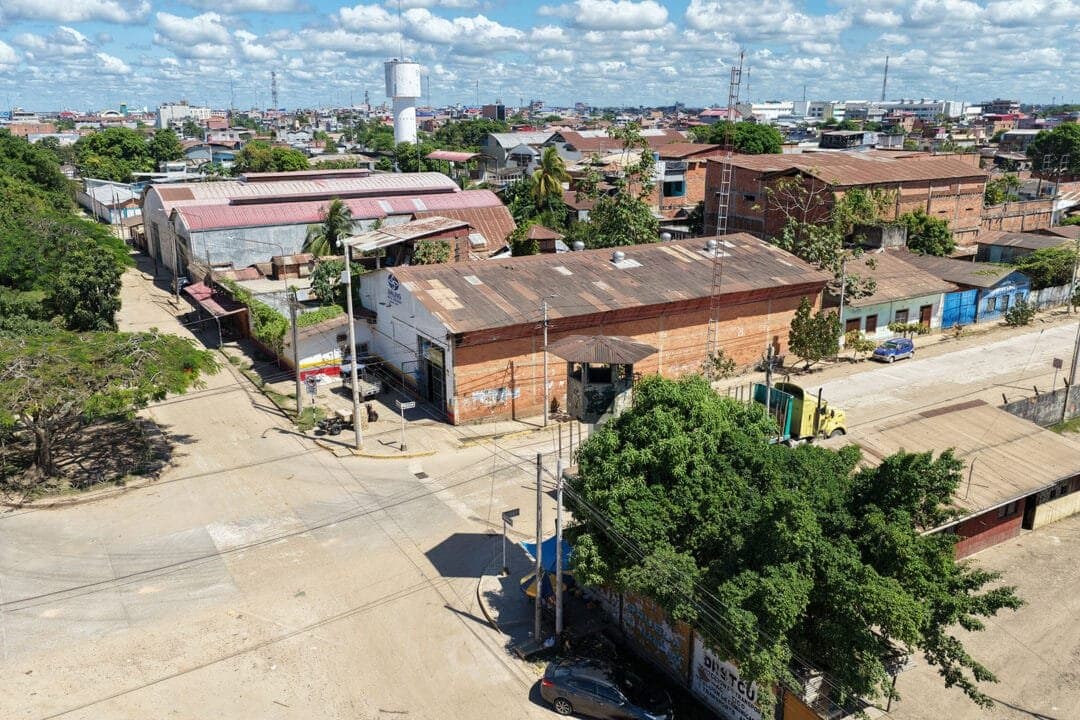 ¡𝐀𝐓𝐄𝐍𝐂𝐈𝐎́𝐍 𝐄𝐌𝐏𝐑𝐄𝐒𝐀𝐑𝐈𝐎𝐒 𝐄 𝐈𝐍𝐕𝐄𝐑𝐒𝐈𝐎𝐍𝐈𝐒𝐓𝐀𝐒!!! – 𝐒𝐄 𝐕𝐄𝐍𝐃𝐄 𝐀𝐋𝐌𝐀𝐂𝐄́𝐍 𝐄𝐍 𝐏𝐋𝐄𝐍𝐀 𝐂𝐈𝐔𝐃𝐀𝐃 𝐃𝐄 𝐏𝐔𝐂𝐀𝐋𝐋𝐏𝐀